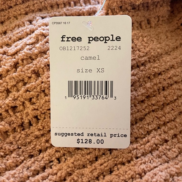 Free People Pullover in Camel - Picture 9 of 9